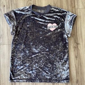 Cold Crush crushed velvet tee size small